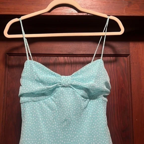 B. Smart Baby Blue Mid-length Dress - Picture 2 of 4